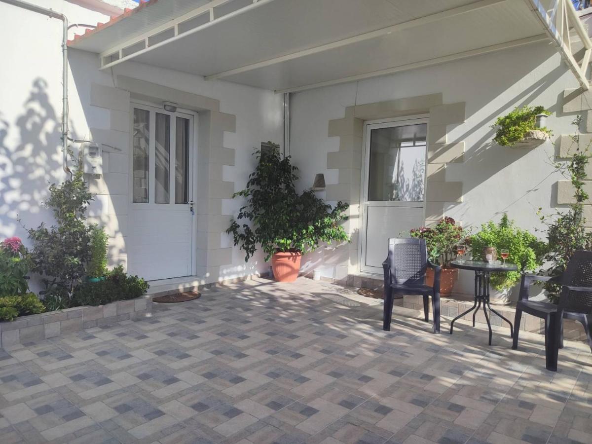 Yannis Apartments 耶奥伊乌波利斯 外观 照片